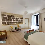 Le -