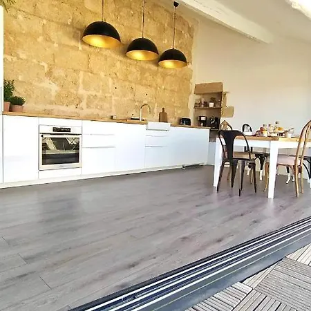 Le - Alojamento de Acomodação e Pequeno-almoço 4*