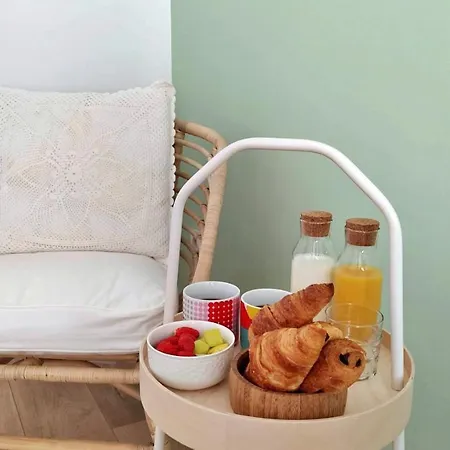 Le - Alojamento de Acomodação e Pequeno-almoço Marseillan (Herault)