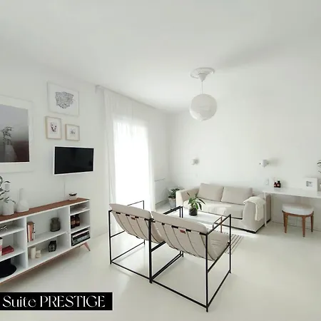 Le - Alojamento de Acomodação e Pequeno-almoço Marseillan (Herault)