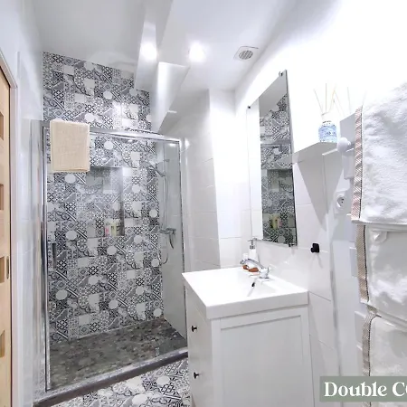 Alojamento de Acomodação e Pequeno-almoço Le -