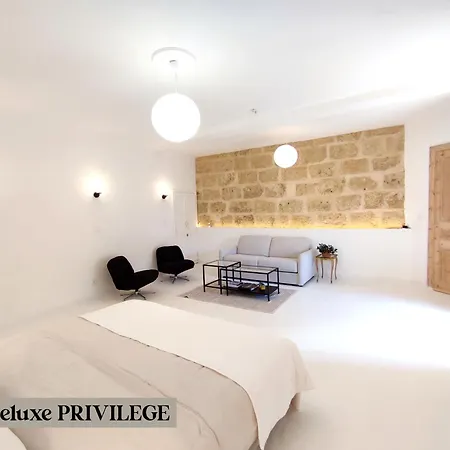 Le - Alojamento de Acomodação e Pequeno-almoço Marseillan (Herault)