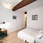 Le - Bed and Breakfast