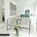 Le - Bed and Breakfast Marseillan (Herault)
