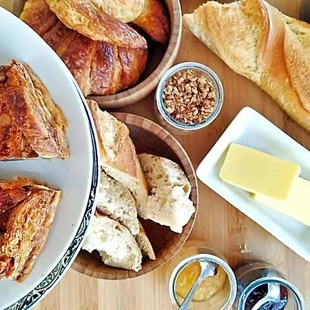 Le - فندق مبيت وإفطار 4*